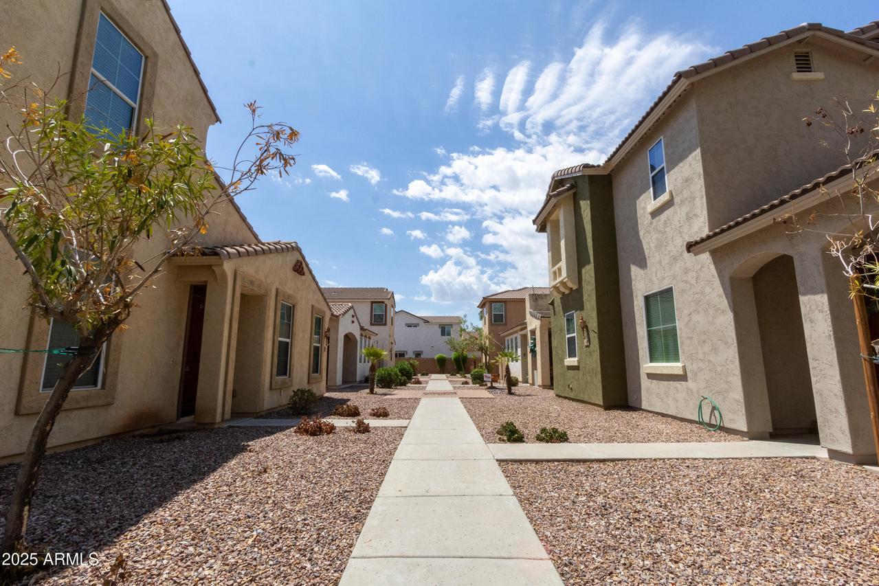 4131 E Oakland St., Gilbert, AZ 85295