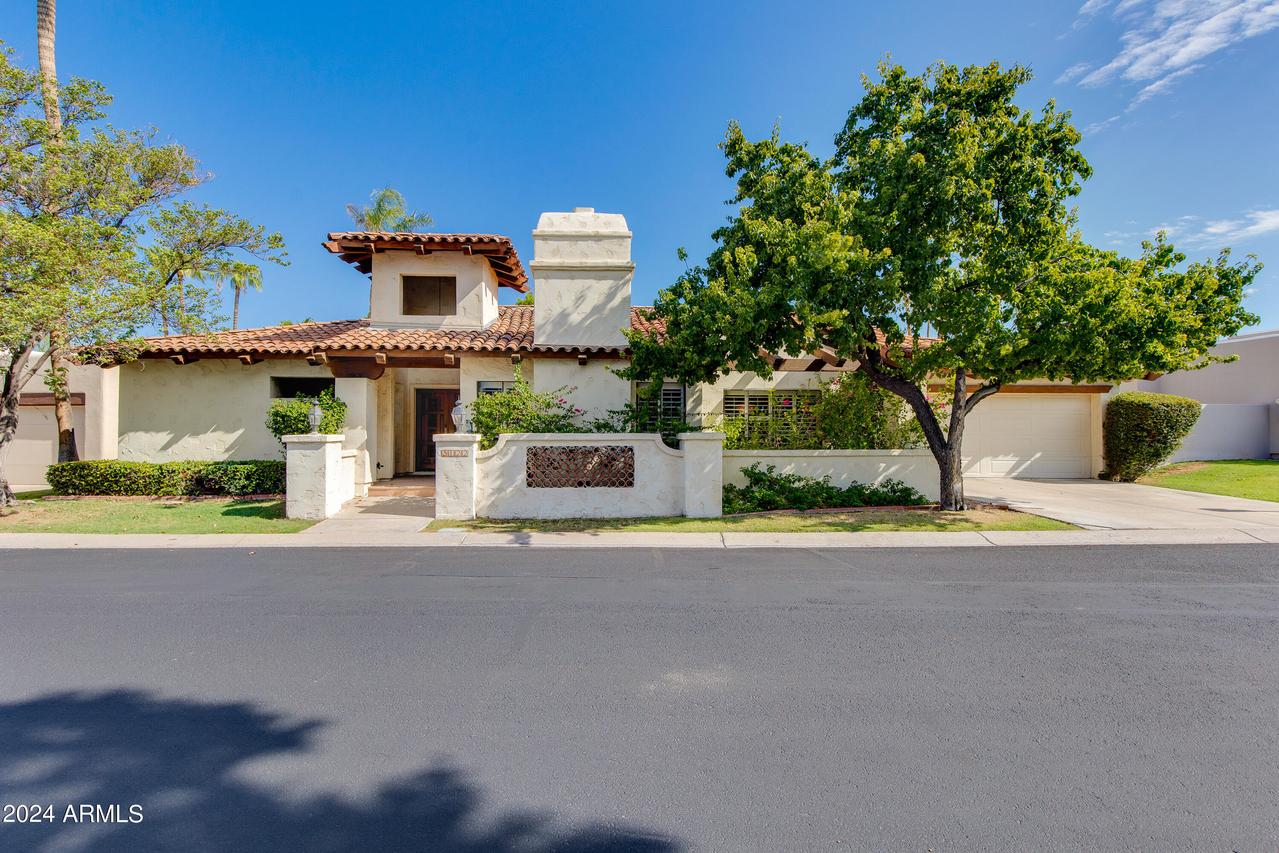 3122 E Rose Ln., Phoenix, AZ 85016