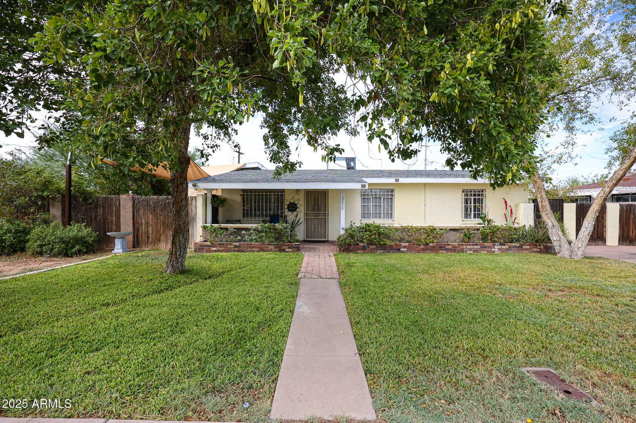 2238 W Catalina Dr., Phoenix, AZ 85015