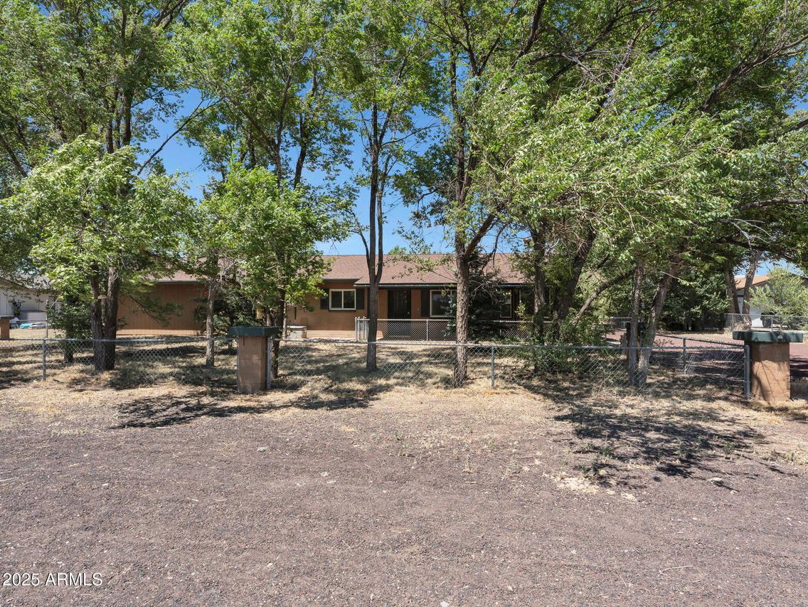 7917 Saturn Dr., Flagstaff, AZ 86004