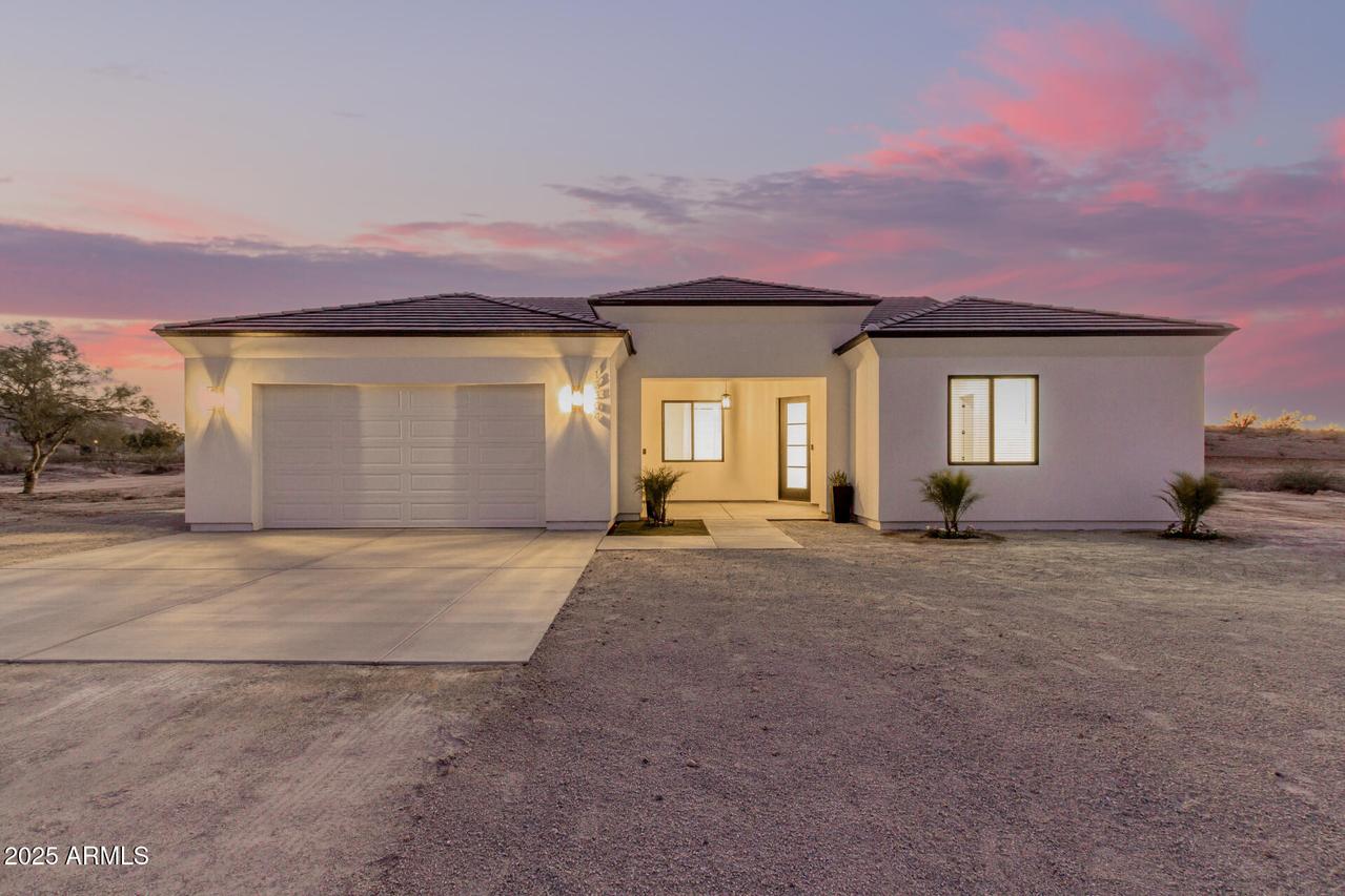 13304 S 218th Ave., Buckeye, AZ 85326