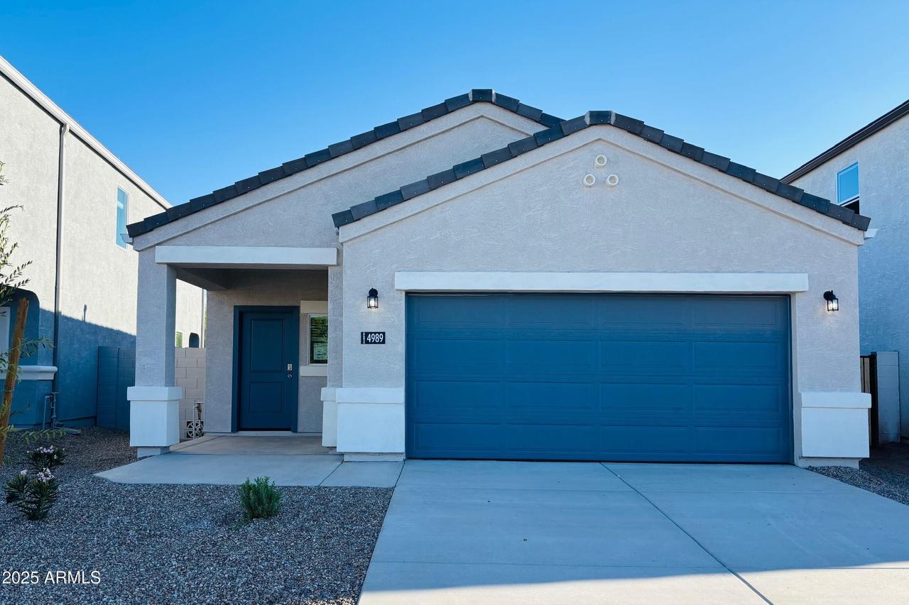 4989 E Umber Rd., San Tan Valley, AZ 85143