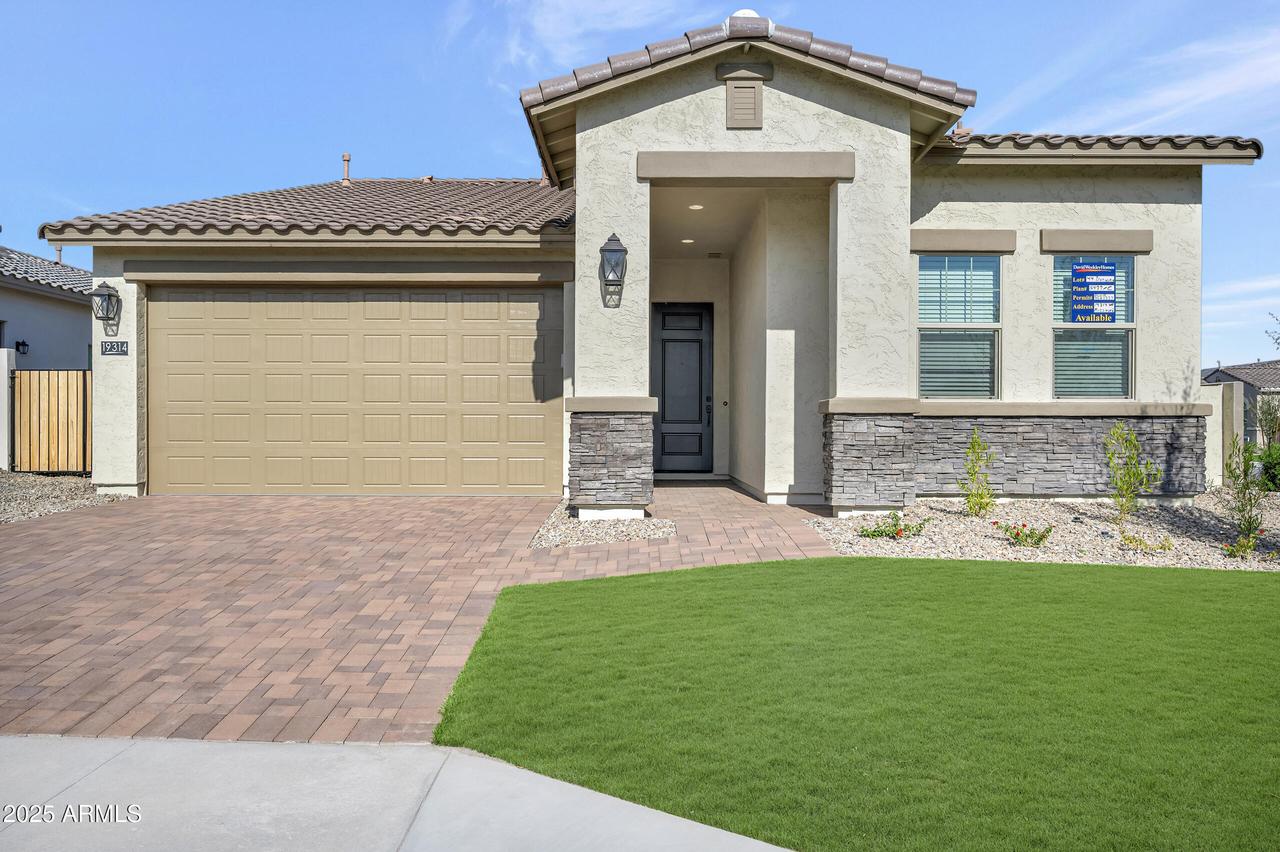 19314 W Missouri Ave., Litchfield Park, AZ 85340