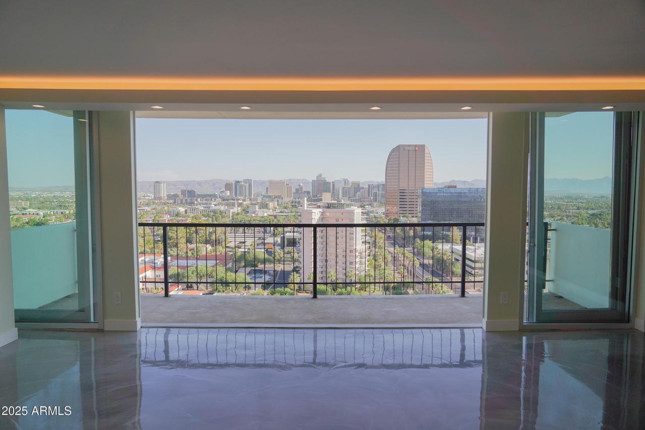 2323 N Central Ave. #1802, Phoenix, AZ 85004
