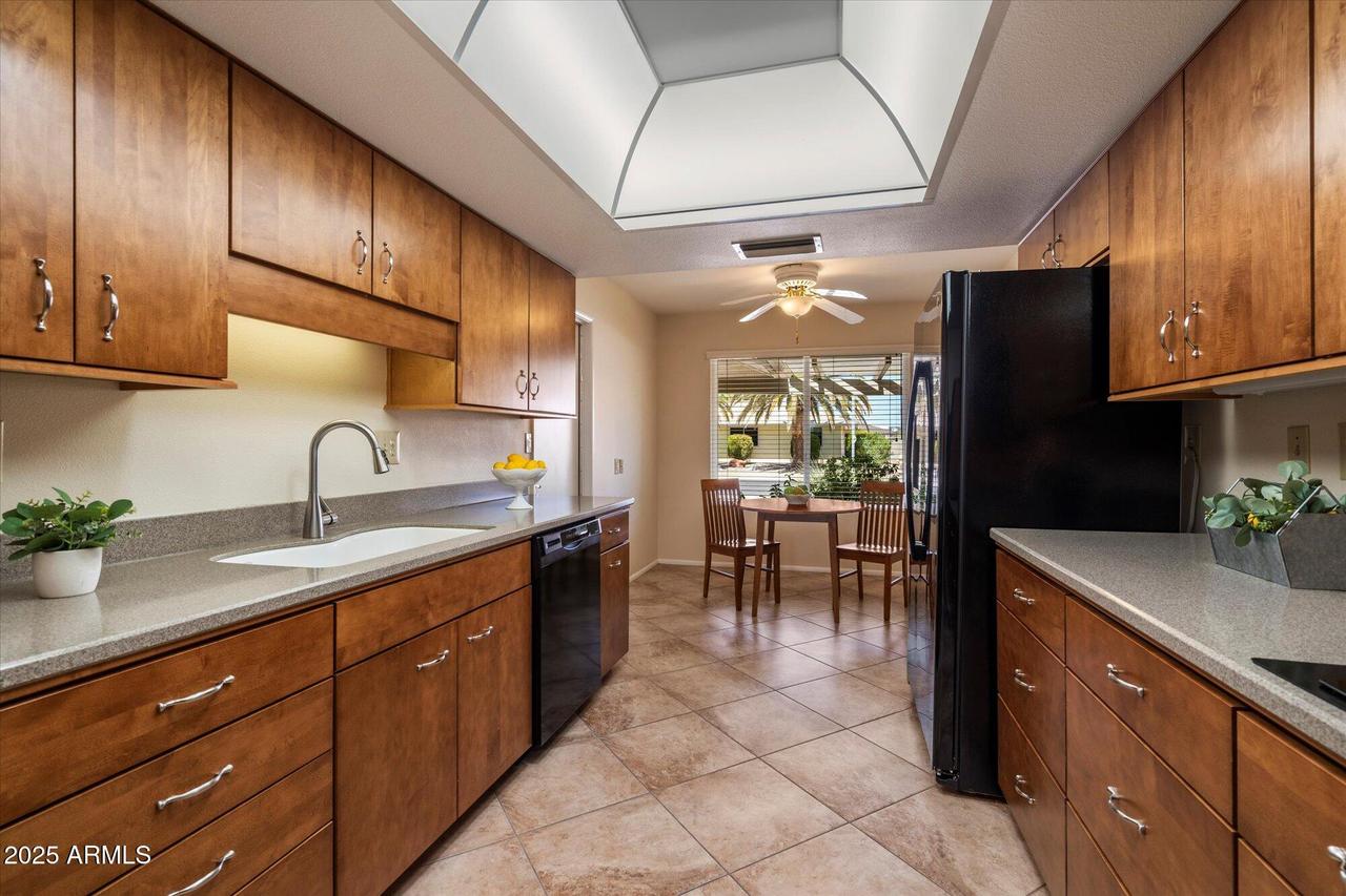 9321 W Glen Oaks Cir., Sun City, AZ 85351