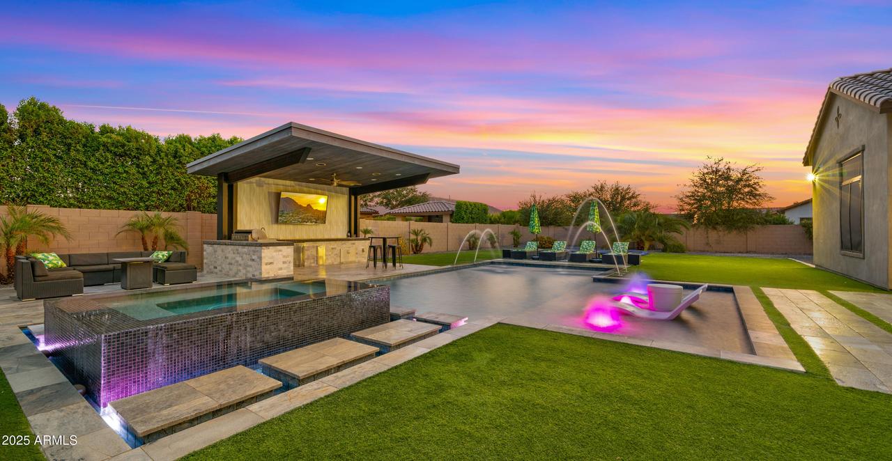 17955 E Bronco Dr., Queen Creek, AZ 85142