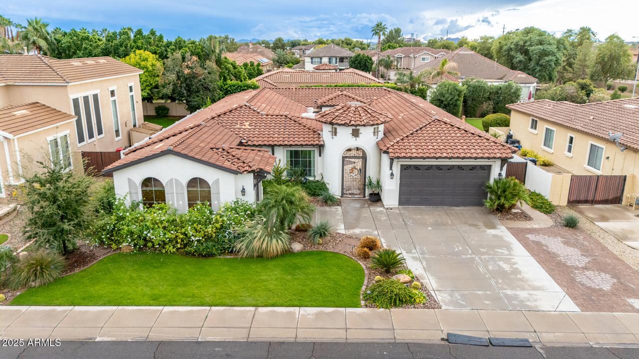 411 E Crescent Pl., Chandler, AZ 85249