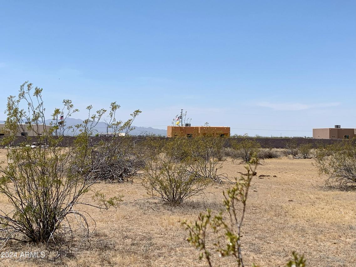 W Lowden 4 Rd. #-, Wittmann, AZ 85361