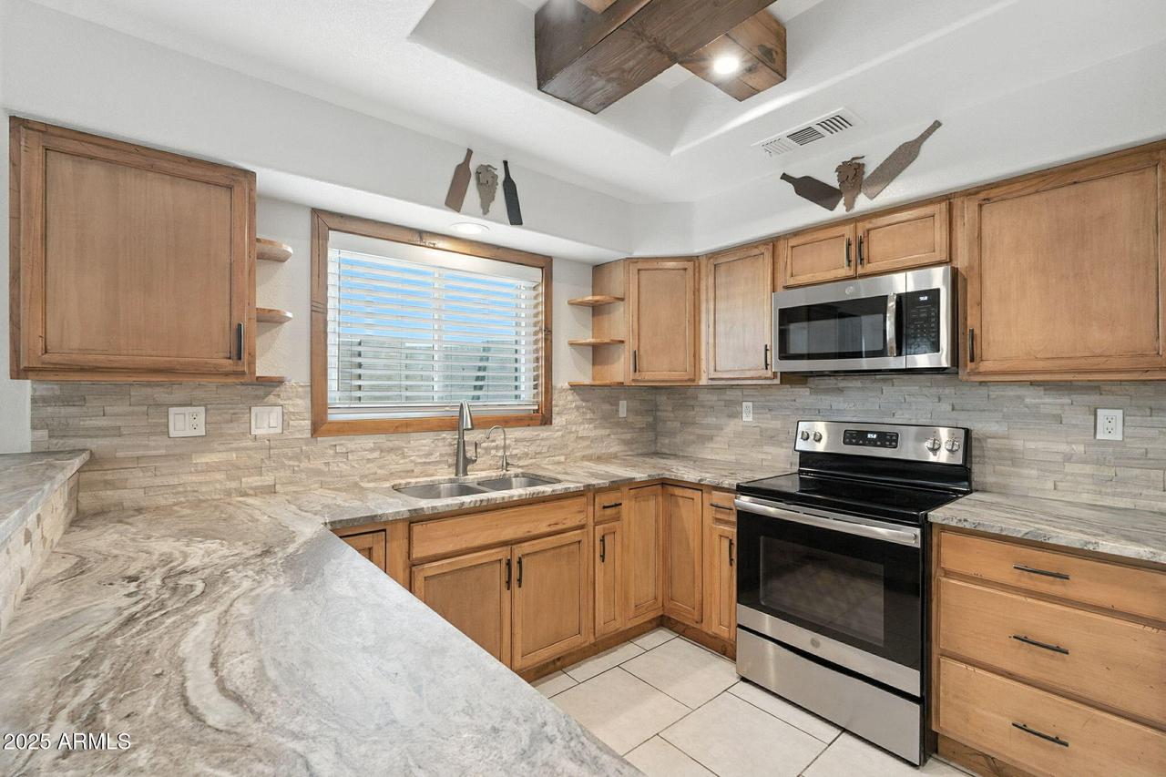 4923 E Hazel Dr. #3, Phoenix, AZ 85044