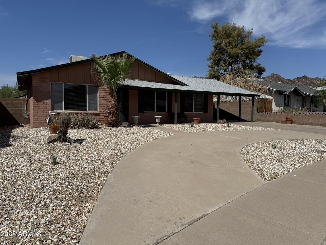 1432 E Purdue Ave., Phoenix, AZ 85020