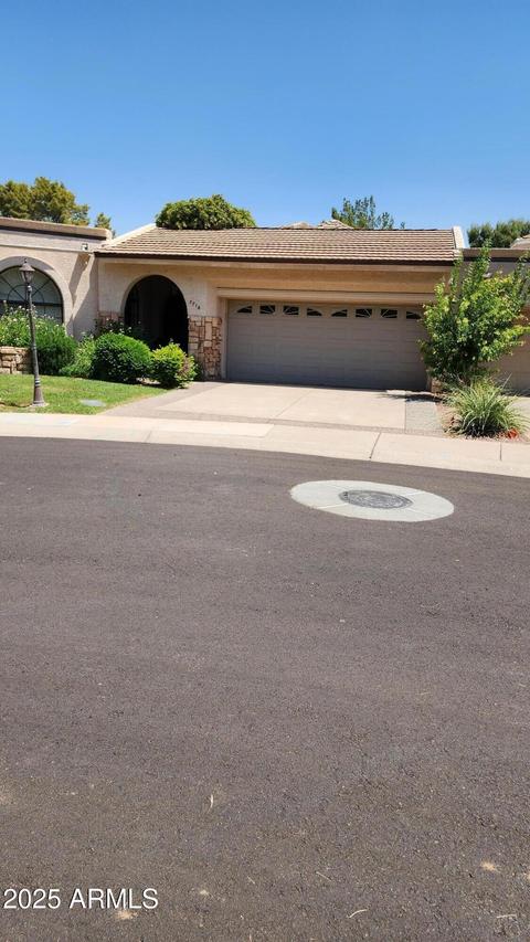 7716 E Clinton St., Scottsdale, AZ 85260