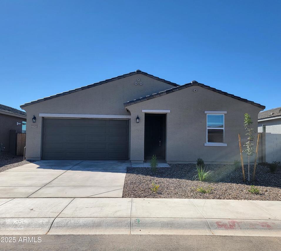 2593 E Grenache Dr., San Tan Valley, AZ 85143