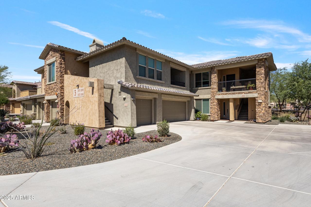 2425 W Bronco Butte Tr. #2008, Phoenix, AZ 85085