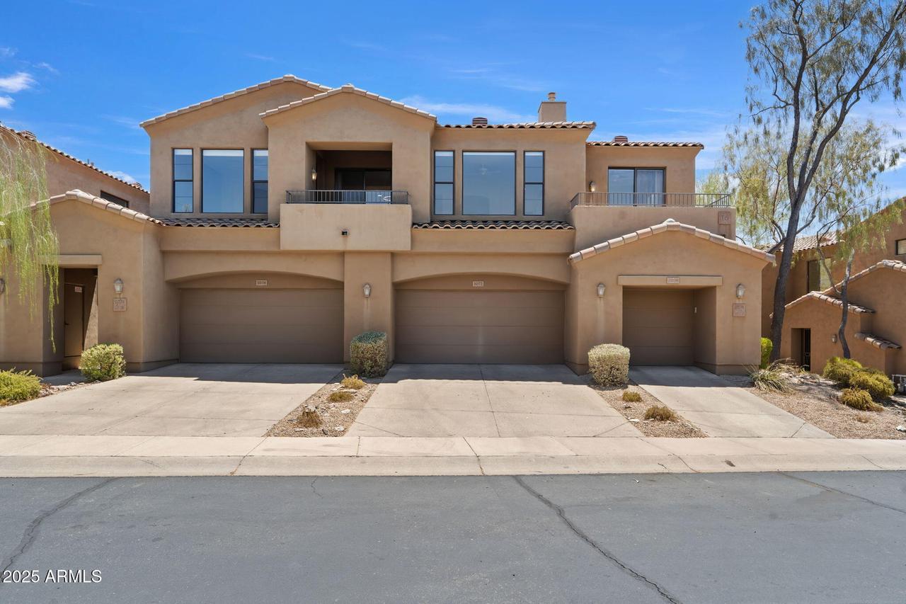 16600 N Thompson Peak Pkwy. #2076, Scottsdale, AZ 85260