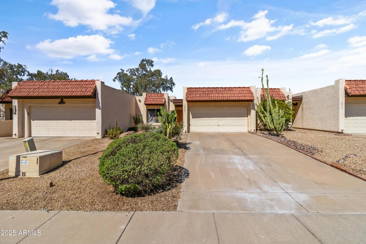18028 N 24th Pl., Phoenix, AZ 85032
