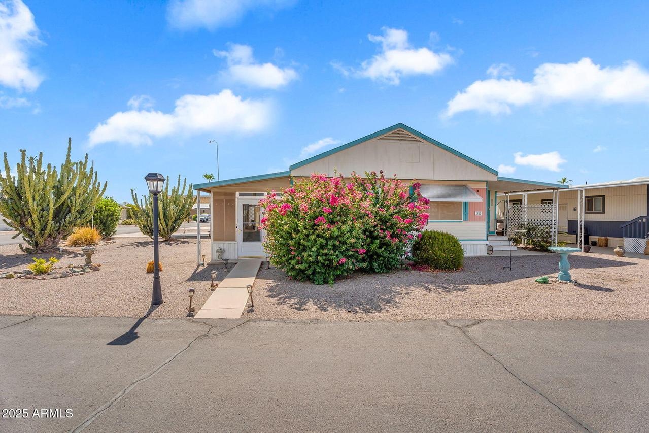 747 E Germann Rd. #94, San Tan Valley, AZ 85140