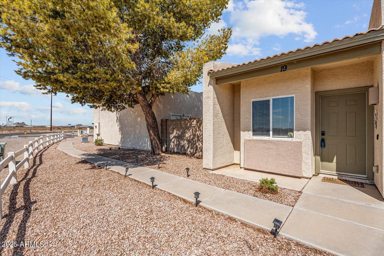 2300 E Magma Rd. #19, San Tan Valley, AZ 85143