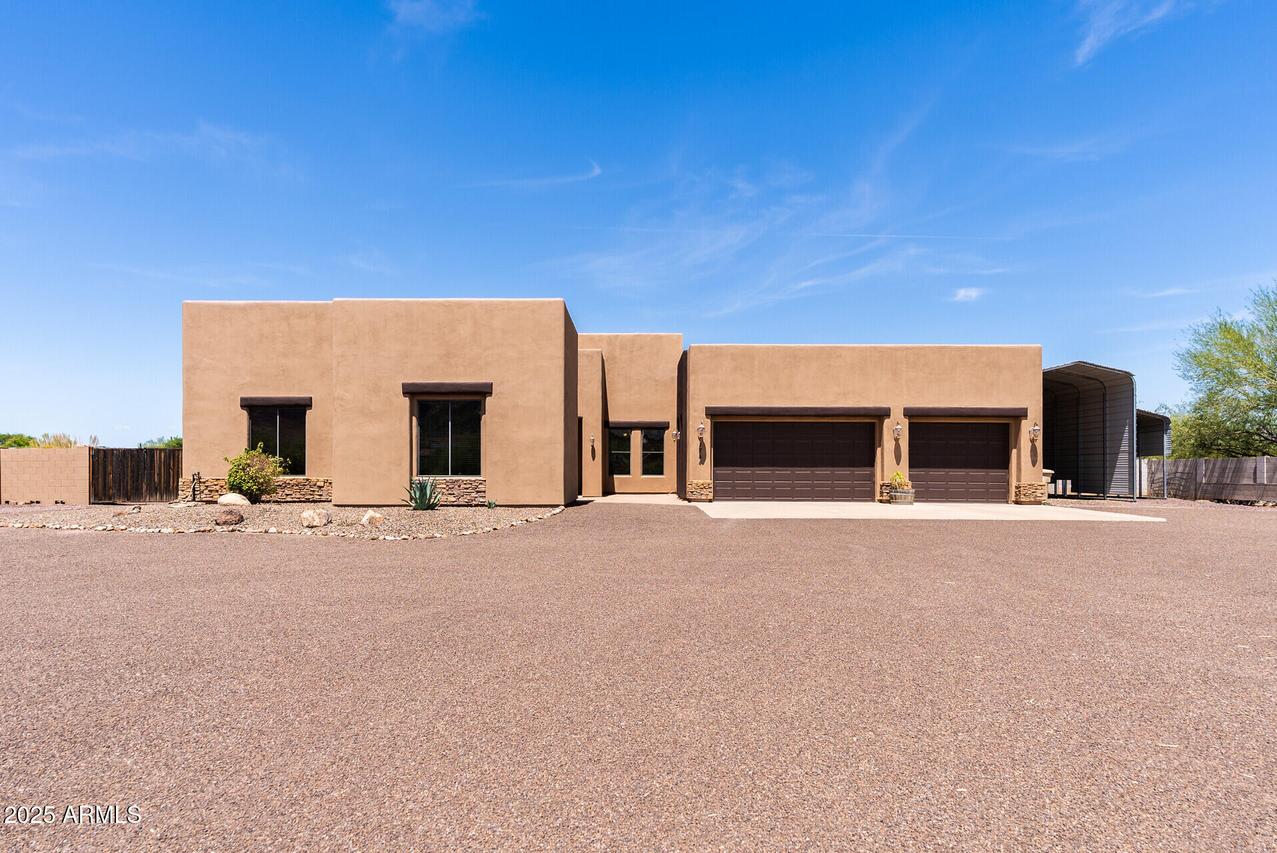 1744 W Maddock Rd., Phoenix, AZ 85086