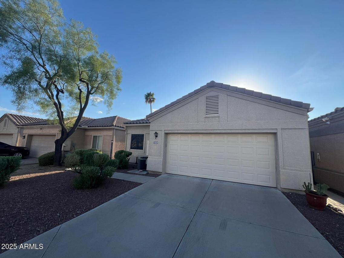 13224 N 31st Way, Phoenix, AZ 85032