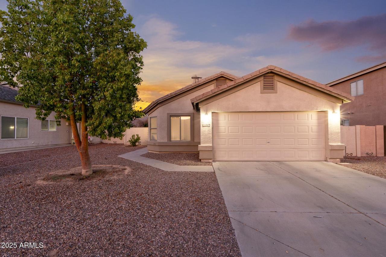 24649 N Lost Dutchman Way, Florence, AZ 85132