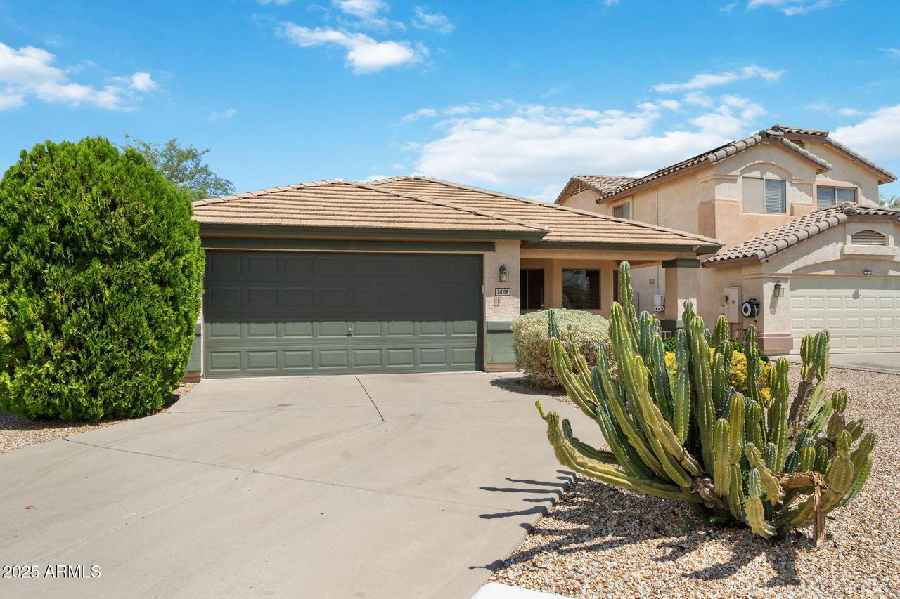 2408 W Oberlin Way, Phoenix, AZ 85085