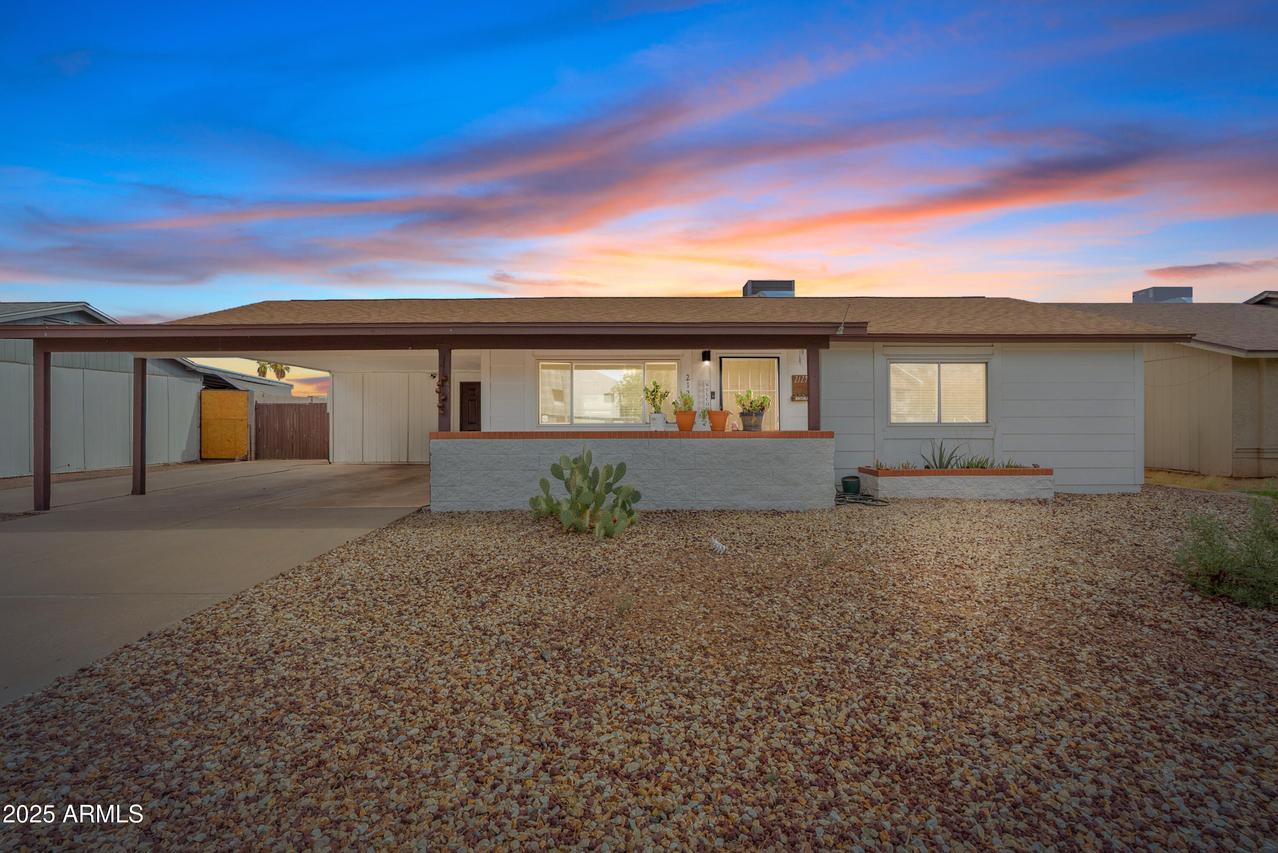 2129 E Inverness Ave., Mesa, AZ 85204