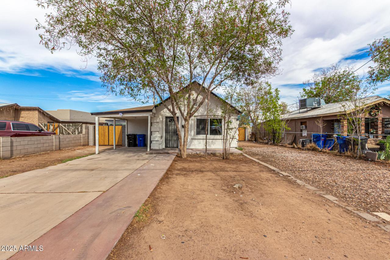 527 S Macdonald, Mesa, AZ 85210