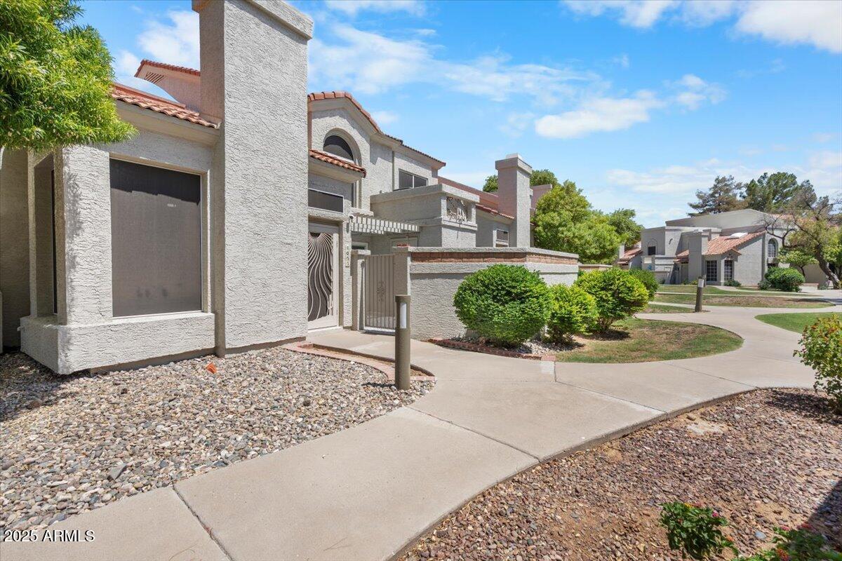 1717 E Union Hills Dr. #1053, Phoenix, AZ 85024