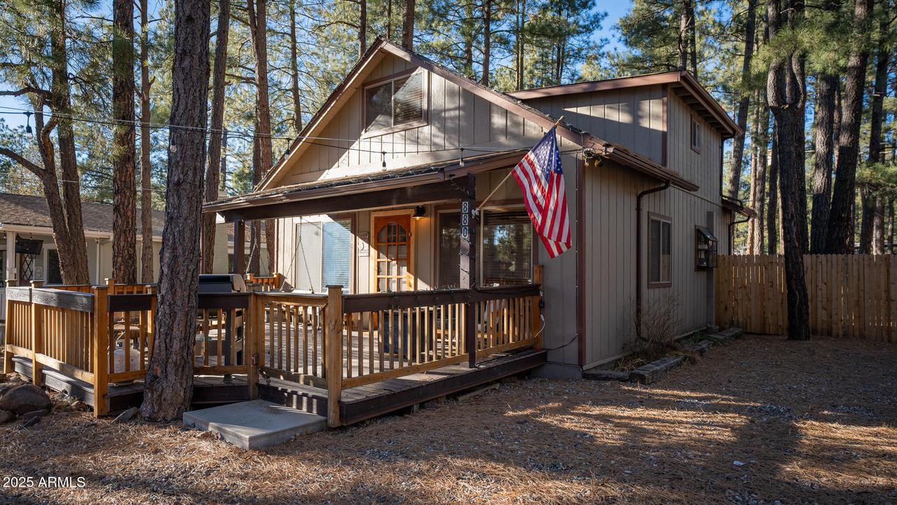 880 E Caribou Rd., Munds Park, AZ 86017