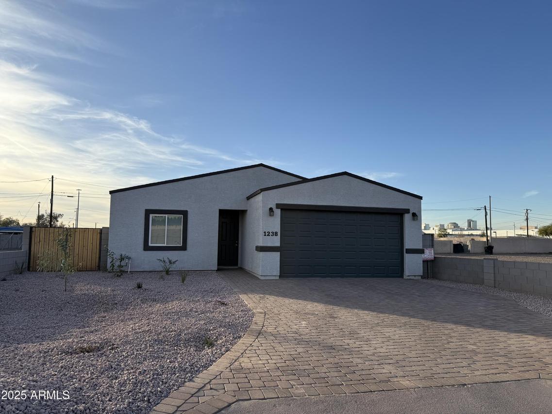 2002 W Maricopa St. #2, Phoenix, AZ 85009