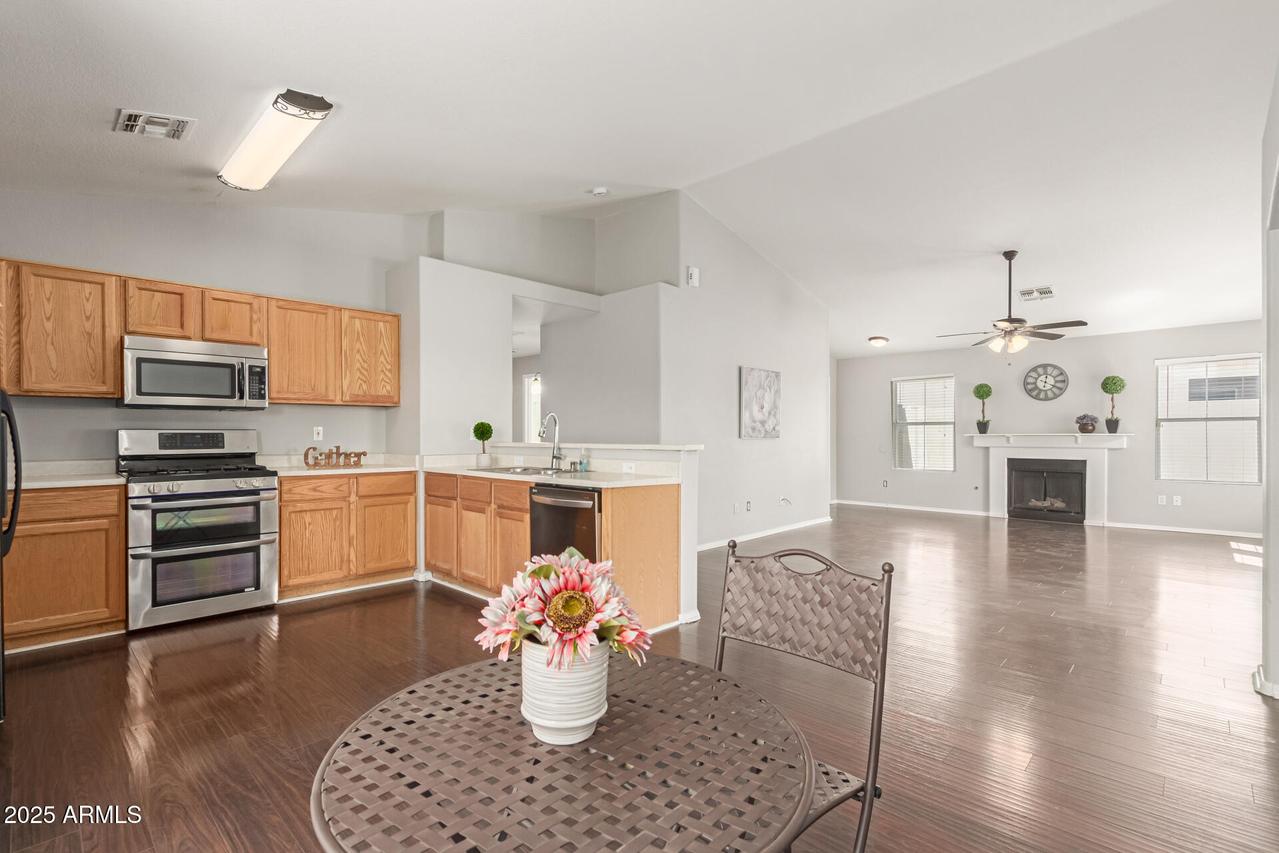 10463 W Pasadena Ave., Glendale, AZ 85307