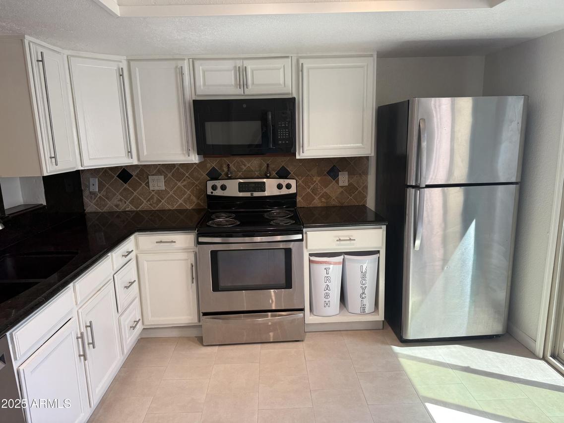 2437 E Tracy Ln. #3, Phoenix, AZ 85032