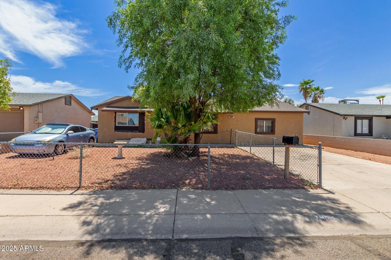 7959 W Coolidge St., Phoenix, AZ 85033