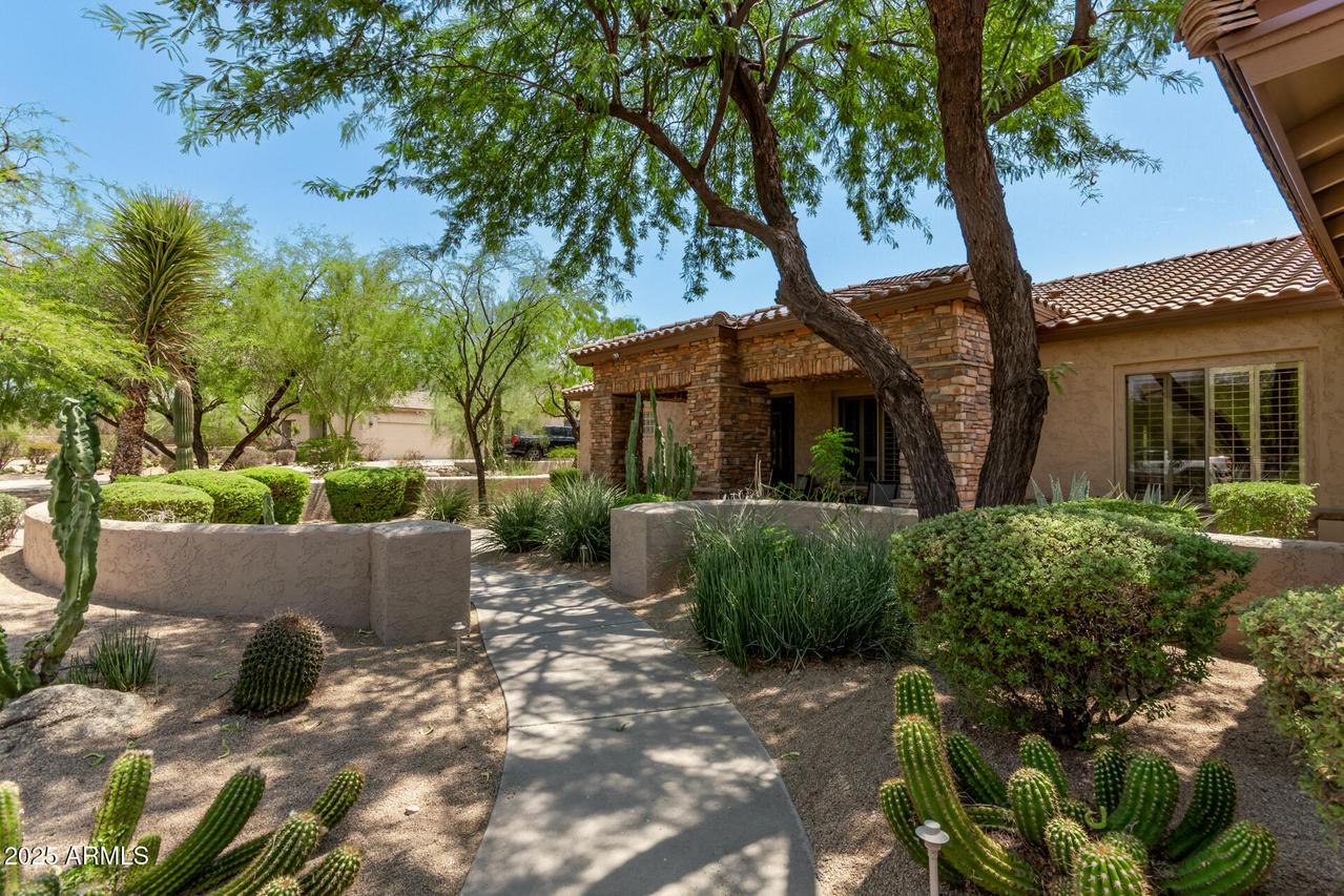 5851 E Hedgehog Pl., Scottsdale, AZ 85266