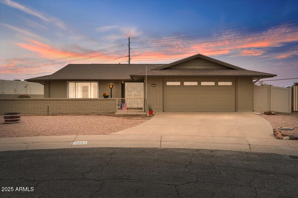 10001 W Deanita Ln., Sun City, AZ 85351