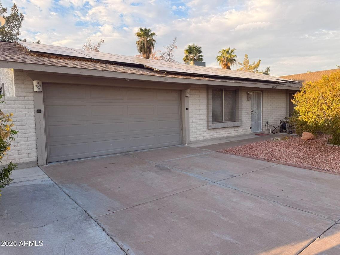 6620 W Phelps Rd., Glendale, AZ 85306