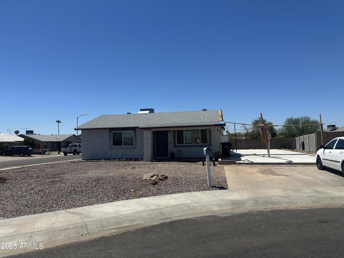 3150 W Michelle Dr., Phoenix, AZ 85053