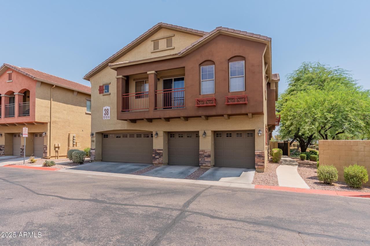 2250 E Deer Valley Rd. #104, Phoenix, AZ 85024