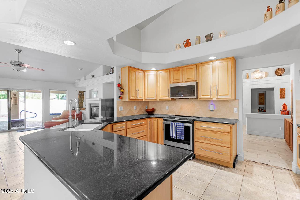 4870 S Hudson Pl., Chandler, AZ 85249