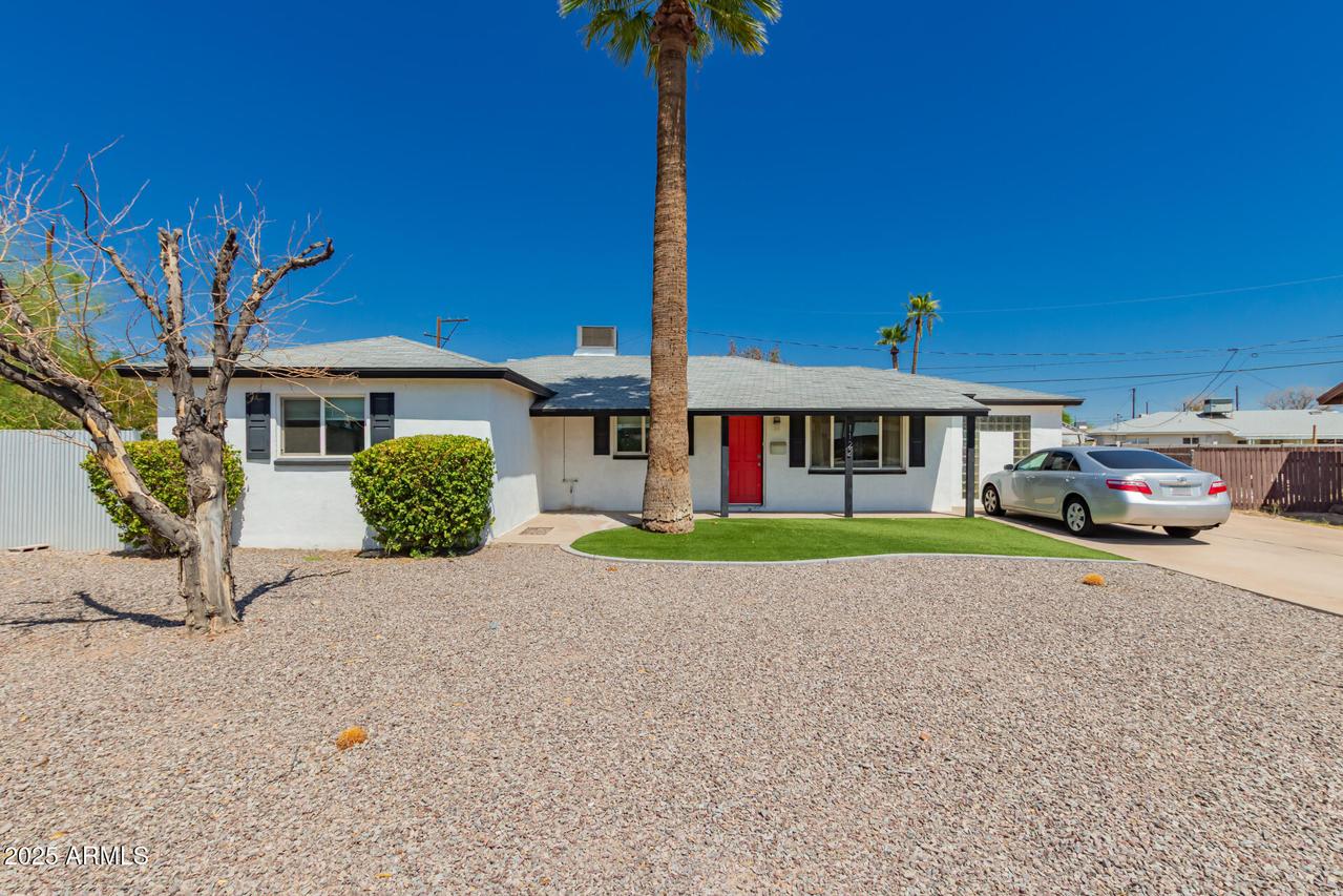 1122 W 17th Pl., Tempe, AZ 85281