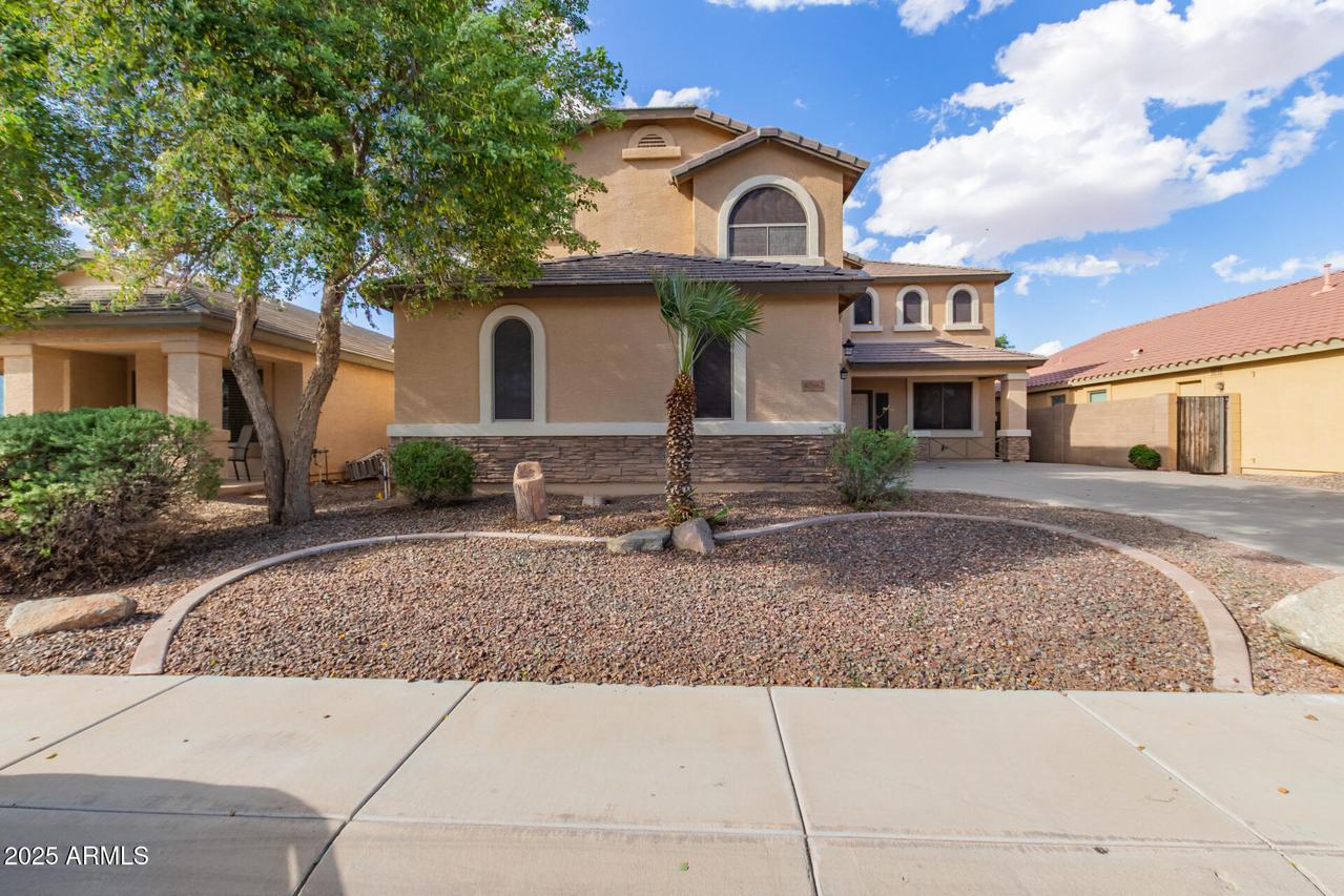 40882 W Robbins Dr., Maricopa, AZ 85138