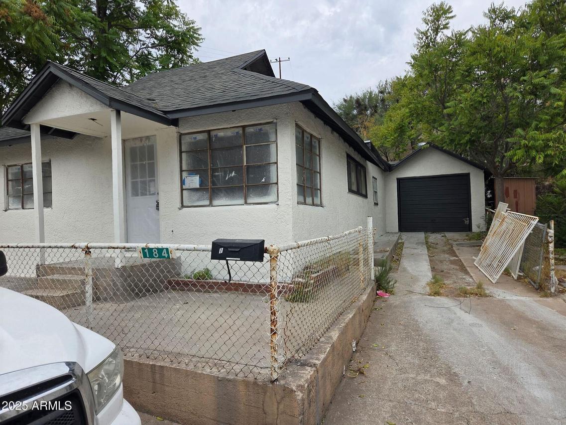 184 S Kent St., Miami, AZ 85539