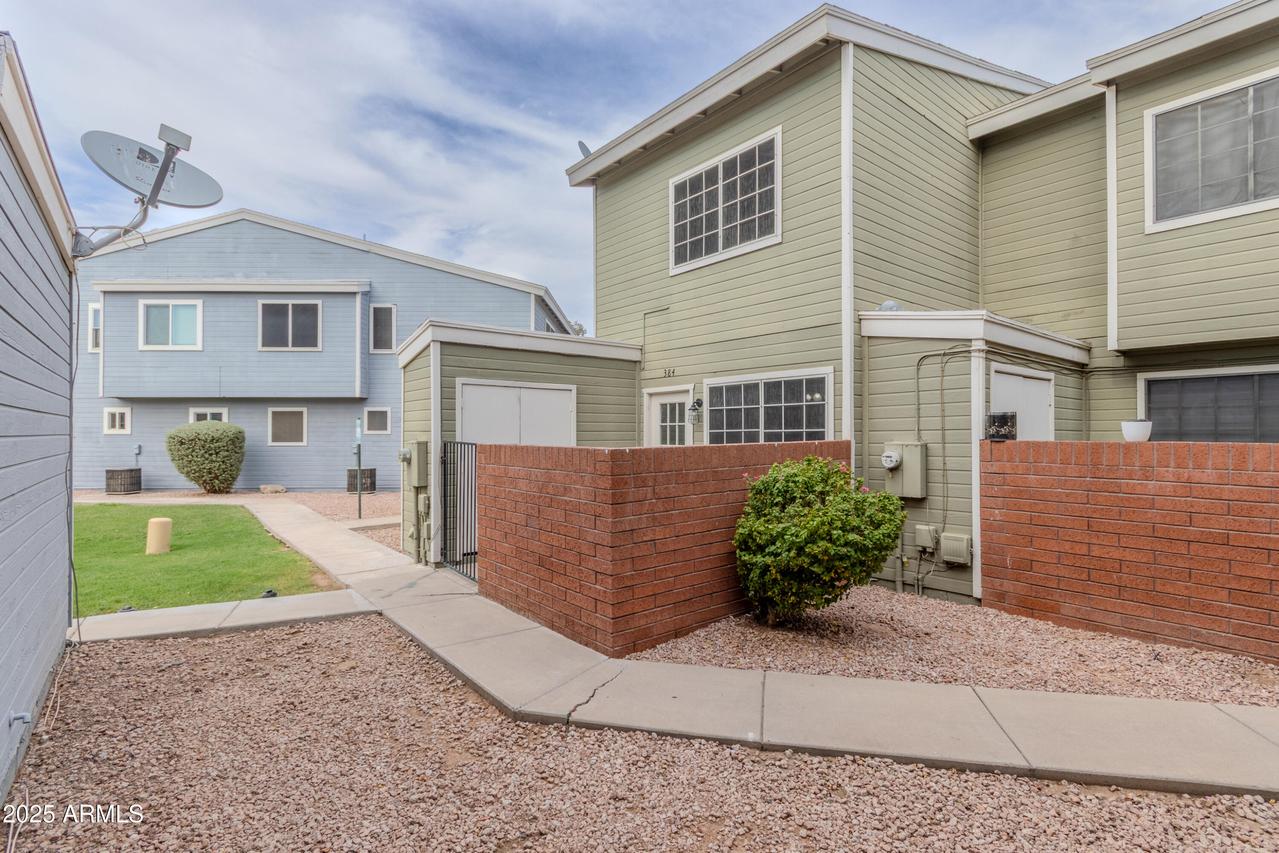 2301 E University Dr. #384, Mesa, AZ 85213