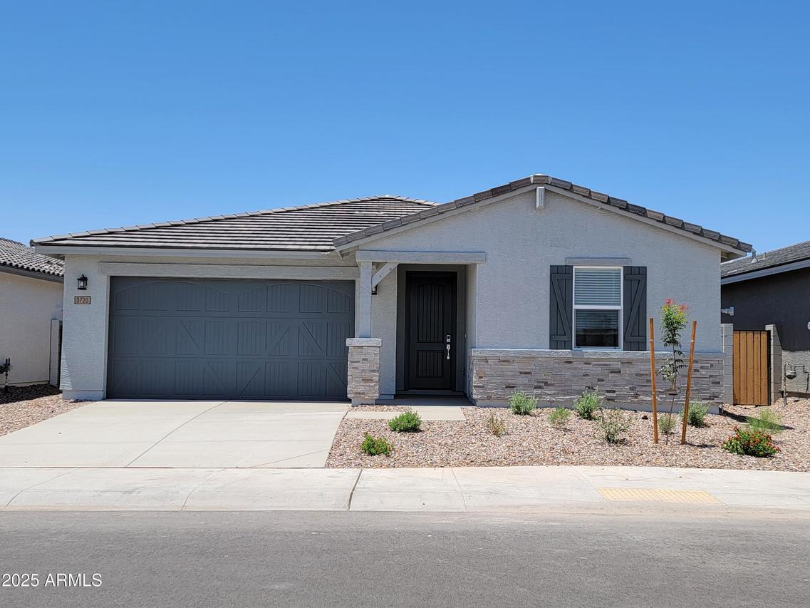 3720 N Camden Dr., Florence, AZ 85132