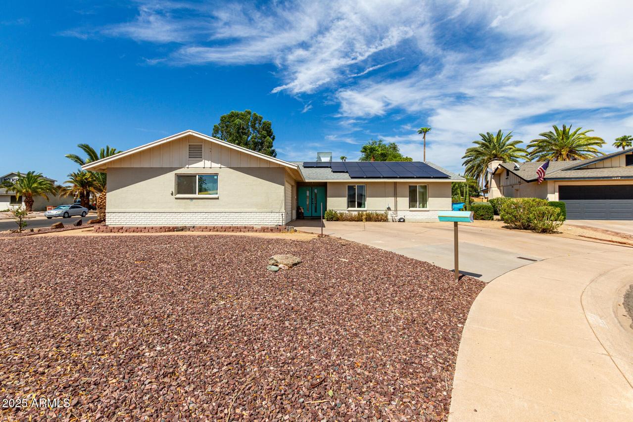 11033 N 34th Ave., Phoenix, AZ 85029