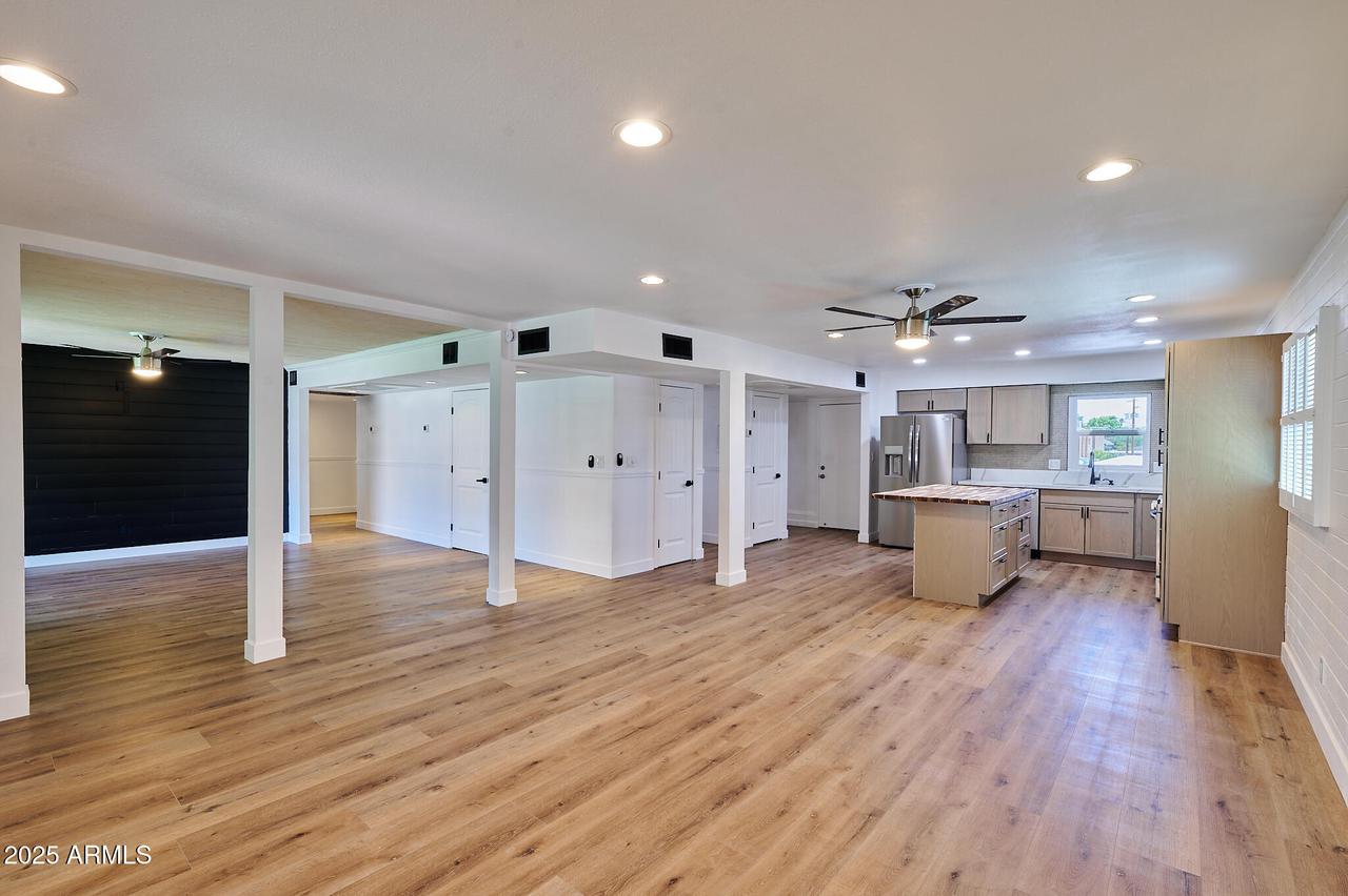3737 E Turney Ave. #207, Phoenix, AZ 85018