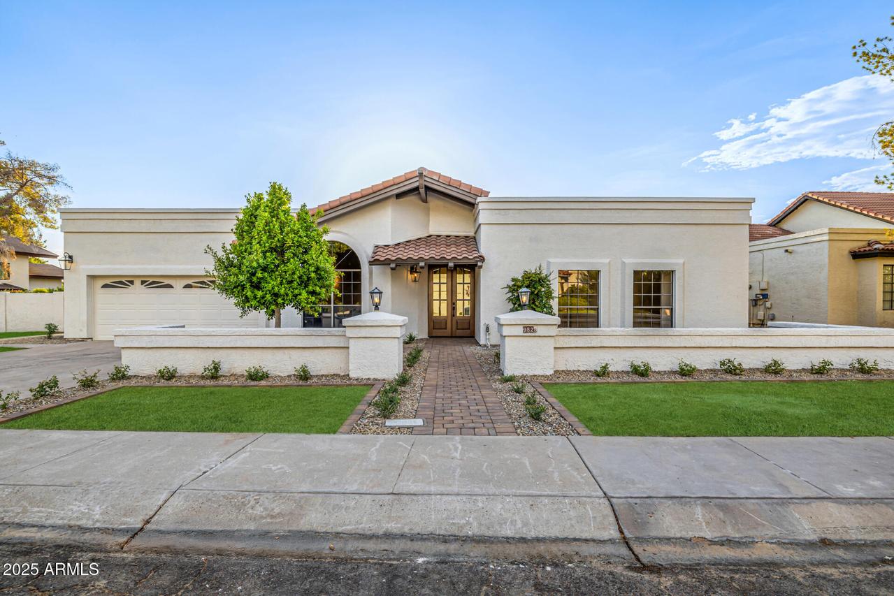 9826 N 83rd Pl., Scottsdale, AZ 85258