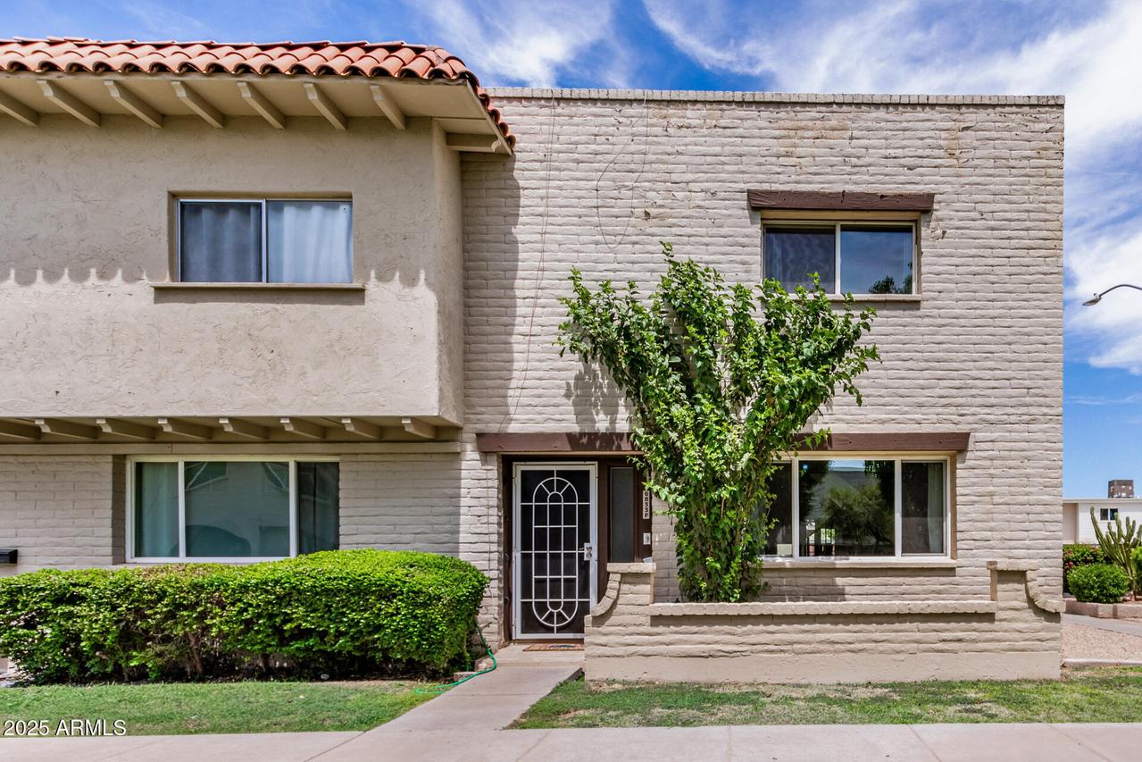 6833 E Osborn Rd. #F, Scottsdale, AZ 85251