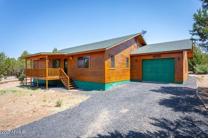 3244 Outlaw Tr., Overgaard, AZ 85933