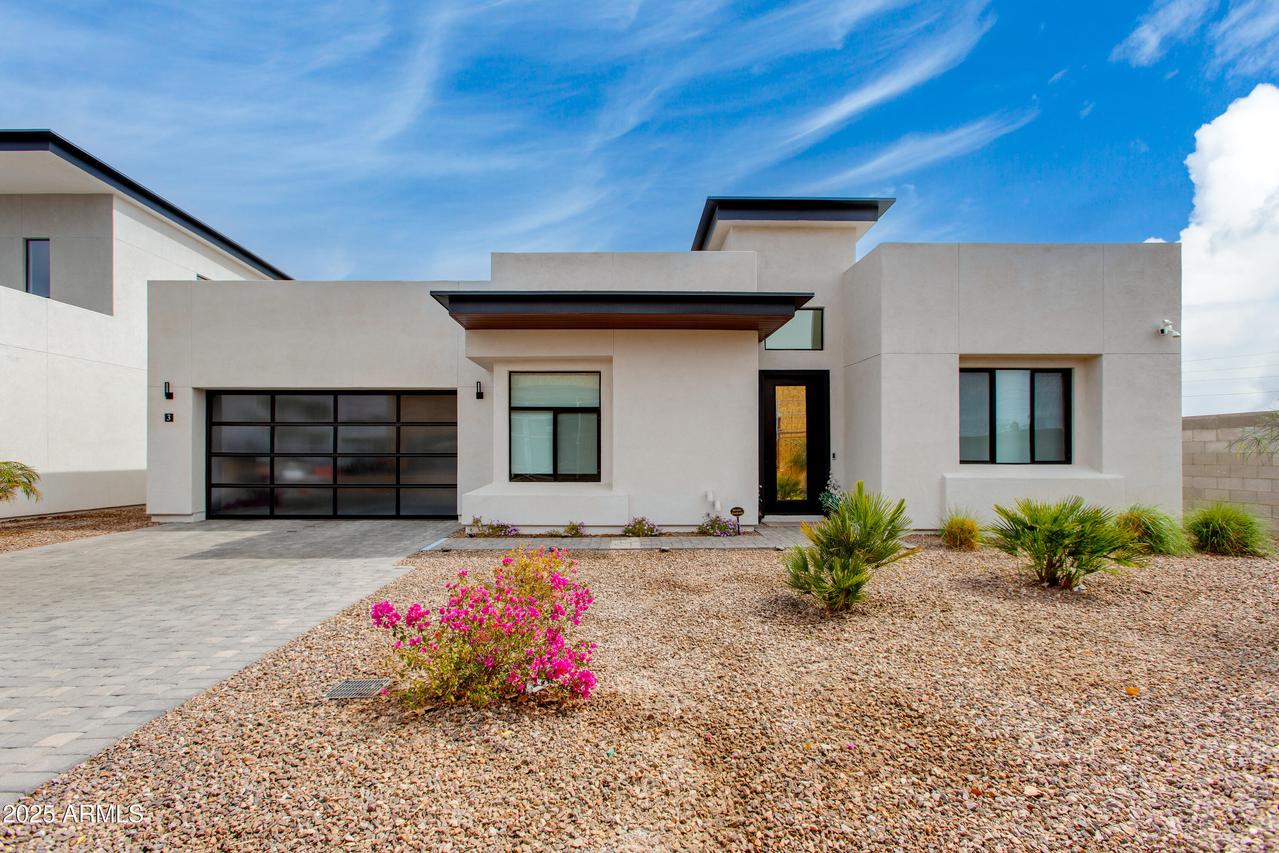 100 W Northern Ave. #1, Phoenix, AZ 85021